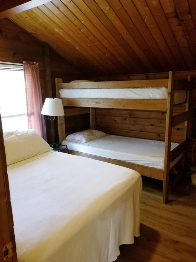 Lake Texoma Camping Resort Cabin 8 Willow Spring Экстерьер фото