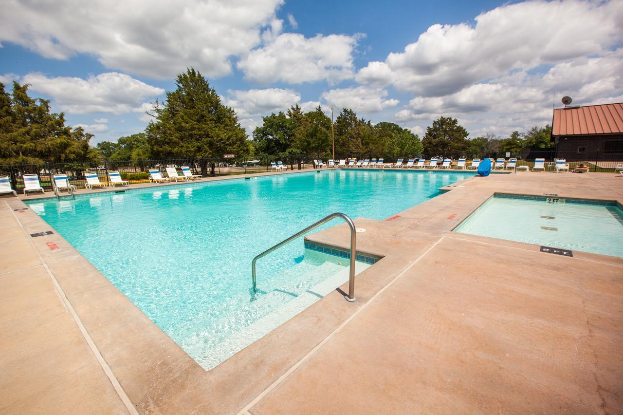Lake Texoma Camping Resort Cabin 8 Willow Spring Экстерьер фото