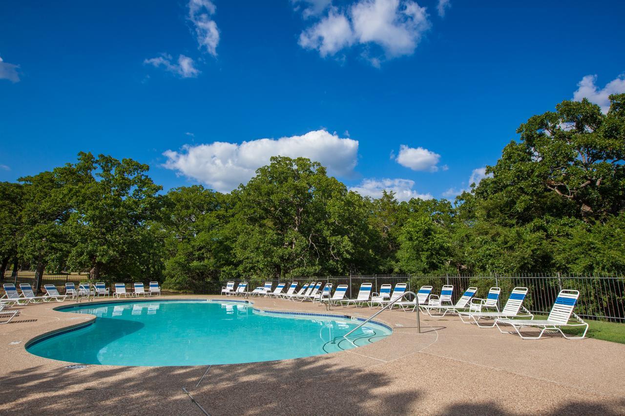 Lake Texoma Camping Resort Cabin 8 Willow Spring Экстерьер фото